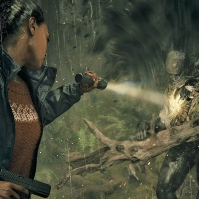 Сага Андерсон с фонарём и пистолетом в хорроре Alan Wake 2